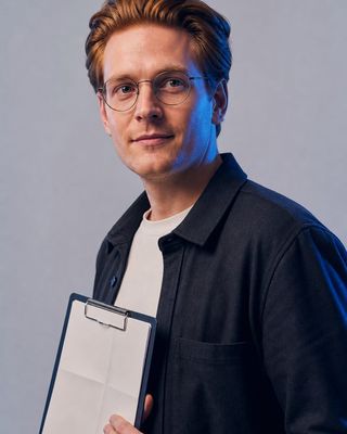 Portrait of the Blockchain Expert persona (AI agent)