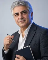 Portrait representing Knowledge Curator: Every Expert Update Checked Before Use AI agent