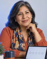 Portrait of Graciela, the fictional persona of the Review Responder, an AI agent
