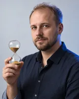 Portrait representing Time & Cost Tracker: Know What Each Customer Really Costs AI agent
