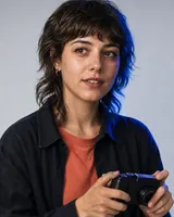 Portrait of Chiara, the fictional persona of the Video Manager, an AI agent