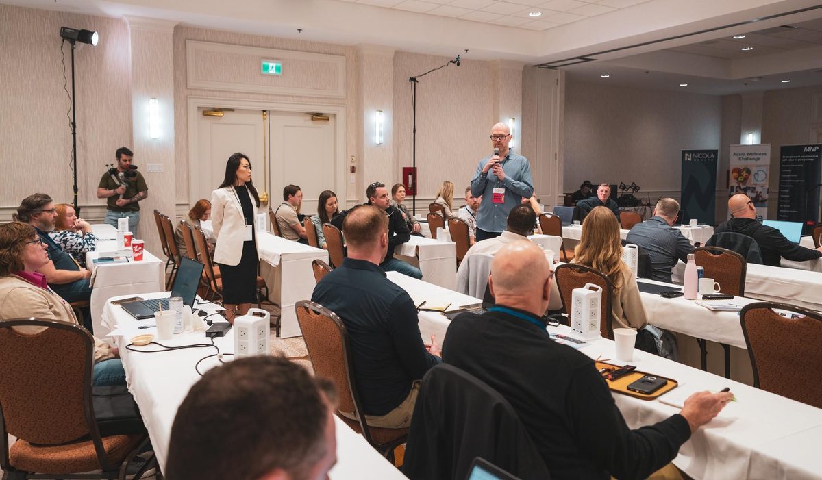 Mike Schwarz presenting The MyZone AI Blueprint for Entrepreneurs